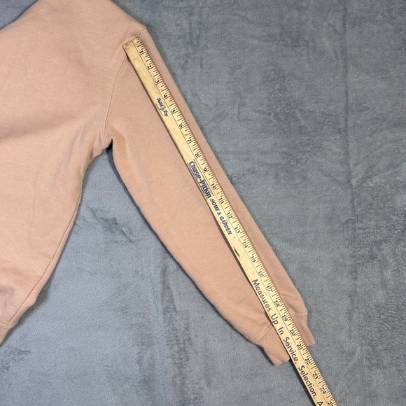 Disney Winnie the Pooh Graphic Sweatshirt Women's XS Beige Crewneck Pullover - Picture 6 of 6